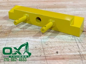 JOHN DEERE HITACHI BARRA CUNEO ATTACCO RAPIDO PN 9763054J 110 27D 35D 35G 26G 30G - Foto 1 di 5