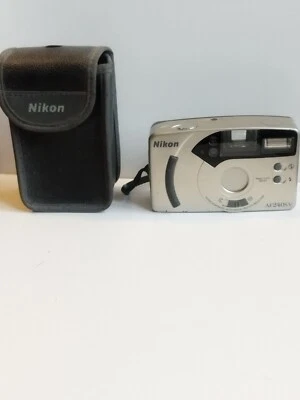 Nikon AF 240 SV - Immagine 1 di 4
