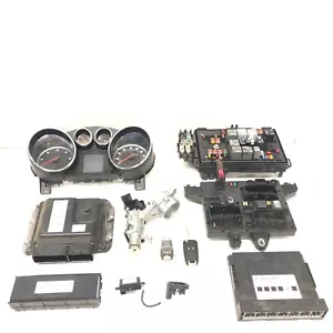 ⭐️ KIT CONTROL ECU MOTOR 1.7 CDTI VAUXHALL ASTRA J 09-12 COMPLETO 55577647 - Imagen 1 de 9