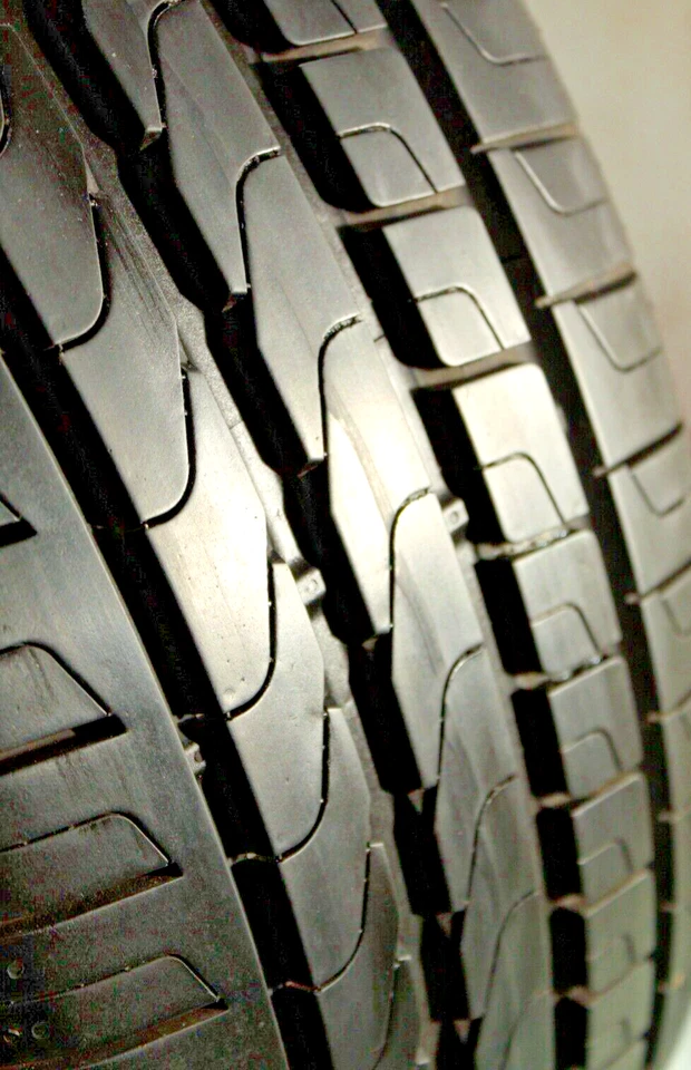 1x Sommerreifen 225/40/18 92 Y Pirelli Cinturato P7 *RSC DOT18 DEMO - Bild 1 von 1