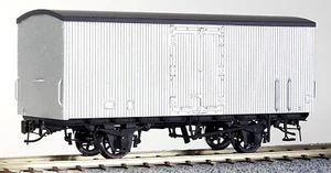 HOm/HOj/HOn3-1/2 World Craft JNR Re-5000 Refrigerated Boxcar Kit H0m Gauge Van - Picture 1 of 24