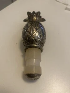PINEAPPLE BOTTLE STOPPER ~ LIQUOR WINE PINEAPPLE BOTTLE STOPPER - Picture 1 of 13