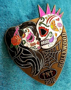 TNT HOLLYWOOD HARD ROCK DAY OF DEAD SUGAR SKULL GIRL BOY CAFE GUITAR PICK 19 PIN - Picture 1 of 1