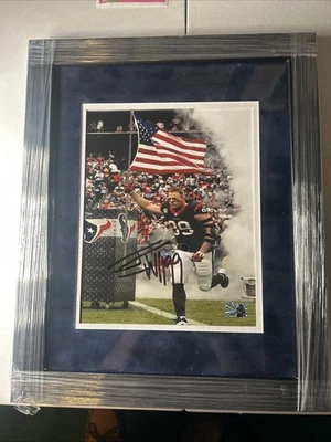 Imagen autografiada enmarcada y mate de JJ Watt 16x13 HOLO CERTIFICADO DE AUTENTICIDAD Foto 1 de 4