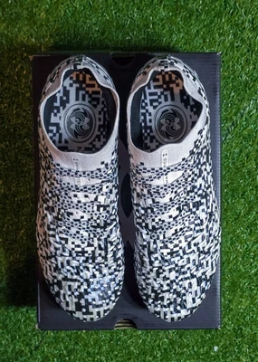 Under Armour Magnetico 5 Elite - Image 1 of 4