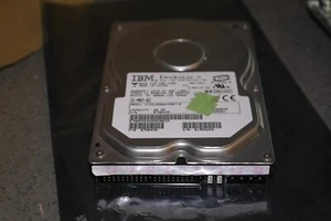 20 GB IBM DESKSTAR MH17951 07N8456 PATA ATA IDE 3.5" HDD Hard Disc Drive - Afbeelding 1 van 4