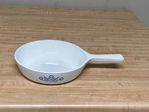 Vintage Corning Ware 6 1/2 Inch Sauce Pan Pot P-83-B White w/ Blue Cornflower - Picture 1 of 1