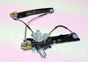 VAUXHALL INSIGNIA A 08-17 FRONT LEFT PASSENGER SIDE DOOR WINDOW MOTOR MECHANISM - Picture 1 of 1