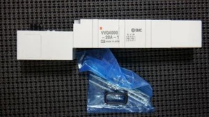 Control de velocidad de interfaz SMC VVQ4000-20A-1 0,15/1 MPA 12/24 VDC 100/220VAC AIRE/GAS - Imagen 1 de 5