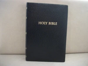 2005 Holman Bible Super Giant Print Black Faux Leather Cover - Picture 1 of 6