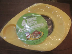 PLATO DE PAPEL Y PORTAVASOS BANDEJAS AMARILLO JUEGO DE 4 PORTÓN TRASERO PICNIC PATIO RETRO ¡NUEVO! - Imagen 1 de 3