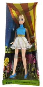 De Colección Años 70 DAWN Muñeca Azul Mini Vestido Mod Conjunto Topper Pestañas Reales - Imagen 1 de 12