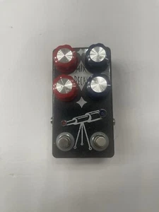Hungry Robot The Stargazer V2 Digital Reverb Star Gazer Guitar Effect Pedal - Picture 1 of 6