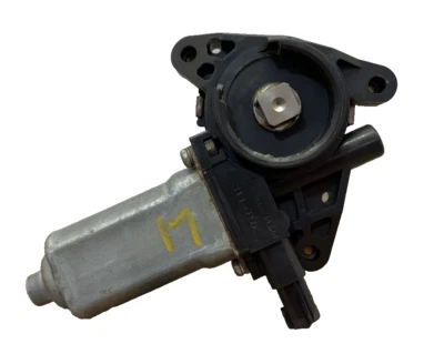 2001 2002 2003 04 05 06 MAZDA TRIBUTE Left Power Window Motor (Front And Rear) - Image 1 of 4