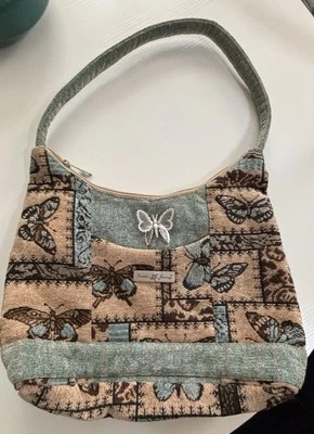 Bolsa vintage Isabella's Journey tapeçaria borboleta Grandmacore anos 80 - Imagem 1 de 4