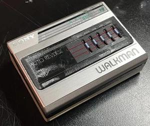 Sony Walkman WM-F60 Cassette Player FM AM Radio FOR PARTS OR REPAIR AS-IS - Picture 1 of 6