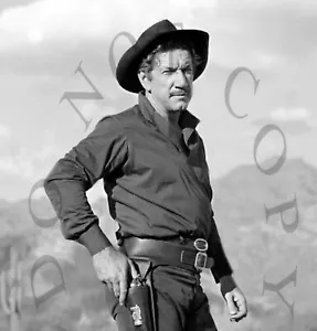 ANTIQUE REPRO 8X10 PHOTO PALADIN RICHARD BOONE TV SHOW HAVE GUN WILL TRAVEL # 3 - Picture 1 of 1