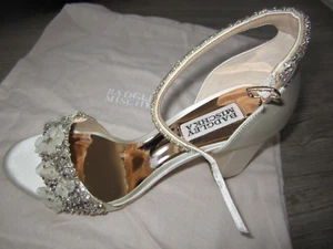 Badgley Mischka Damen Finesse Knöchelriemchen Abendschuh Brautschuh Sandalen - Bild 1 von 8