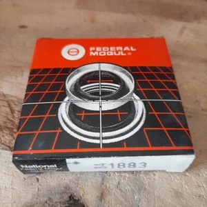 1883 84 Sello National Oil Seals Federal-Mogul eje de toma de fuerza rueda axil - Imagen 1 de 4