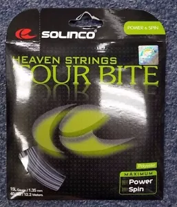 Cuerda de tenis Solinco Tour Bite calibre 15L 1,35 mm NUEVA - Imagen 1 de 2