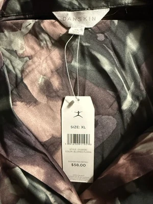 Camisa Danskin Borrosa Floral Manga Larga Con Botones XL NUEVA CON ETIQUETAS Foto 1 de 4