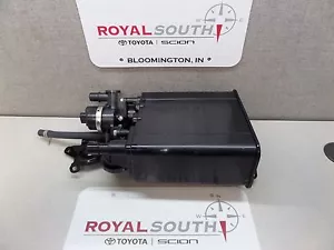 Toyota Solara Avalon V6 EVAP Charcoal Vapor Canister Genuine OE - Picture 1 of 4