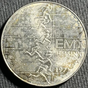Toned And Uncirculated 1971 Finland Silver 10 Markkaa - Picture 1 of 4