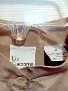 Blusa para mujer Liz Claiborne manga larga con botones talla 4 caqui/marrón claro - Imagen 1 de 3