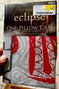 Funda de Almohada Twilight Eclipse Movie Team Jacob Doble Cara NECA Nueva Sellada - Imagen 1 de 3