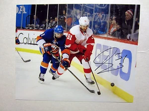 FRANS NIELSEN Detroit Red Wings SIGNED Autographed 8X10 Photo w/ COA - Picture 1 of 1