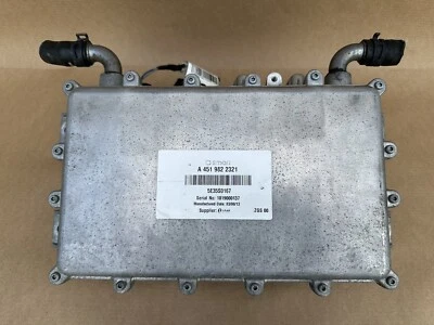 Unidad de carga cargador a bordo Mercedes Smart Fortwo EV 2011-2016 A4519822321 Foto 1 de 4