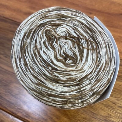 Knitivity Gossamer Encaje 60% Lana 20% Seda Cachemira 3.5oz y 6124yd Marrón y Crema Foto 1 de 4