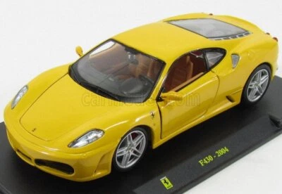 MODELLINO AUTO STATICO FERRARI F430 2004 - CON VETRINA GIALLO SCALA 1/24 - Immagine 1 di 4