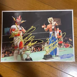 Jushin Thunder Liger Tiger Mask A4 Photo Autographed Wrestling Talent Goods 08 - Picture 1 of 3