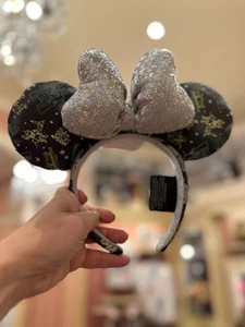 Disney Parks Disney100 Die Epochen Attraktionen Minnie Ohren - Bild 1 von 1