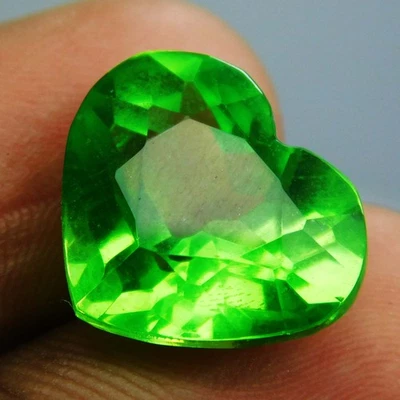 Natural Peridot Heart Shape 11 Carat Certified Loose Gemstone Ring Size Gem - Image 1 of 4