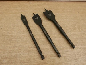 DeWALT EXTREME 3 x  152MM FLAT WOOD DRILL BITS 14mm 22mm & 32mm - Picture 1 of 1