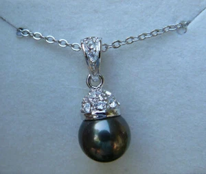 Tahitian Pearl 10 mm Faux Pearl with CZ and 24" Sterling Silver chain - Picture 1 of 6