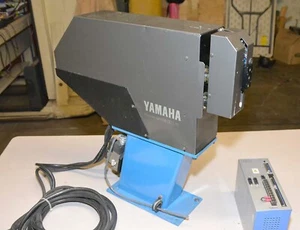 Yamaha YP320A 2 Axis Pick And Place Robot & DRCH 1505 Controller - Picture 1 of 6