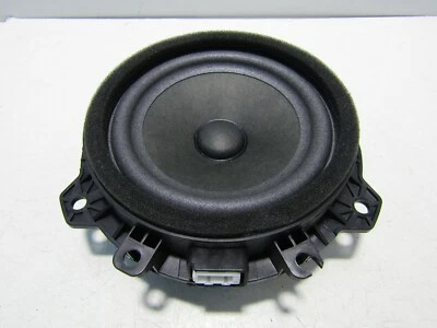 KIA STONIC 2017-20 NEARSIDE LEFT REAR DOOR SPEAKER 96330-H8000            O4140 - Image 1 of 4