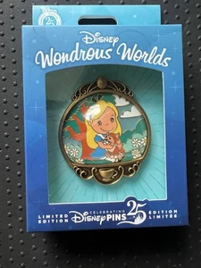 Alice Wondrous Worlds Mini Jumbo Pin LE 1500 Disney Parks Limited Edition Neu - Bild 1 von 3