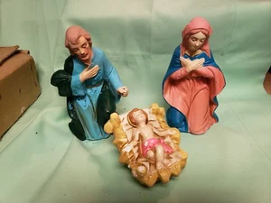 3 VINTAGE NATIVITY FIGURES MARY JOSEPH BABY JESUS HOMCO JAPAN - Picture 1 of 8