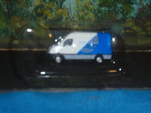 CLASSIC METAL WORKS SCALA HO # TC102/12 1990 SPRINTER VAN SAFELLITE BLU/BIANCO - Foto 1 di 2
