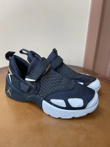 Nike Air Max Jordan Trunner LX BHM Men's Size: 8.5 (909408-032) (F110) - Picture 1 of 10
