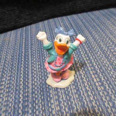 Vintage Daisy Duck  Disney Applause Cake Topper Dancing - Image 1 of 3