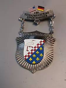 Vintage 4. INT Rodgauwanderung Eppertshausen America & German Medal 1980 - Picture 1 of 5