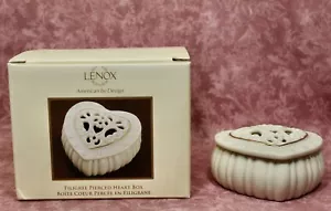 Lenox, filigrane Herzbox. - Bild 1 von 8