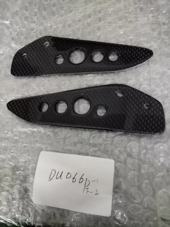 Passenger Heel Guards for Ducati HyperMotard 1100/1100s 2007-2008 Carbon Fiber - Image 1 of 4