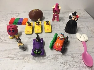 Giocattoli Happy Meal McDonald's Kelloggs Trix Cereal per bambini dei primi anni 90 LOTTO di 12 - Foto 1 di 6