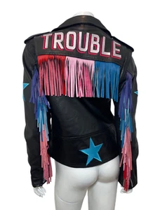 Neu mit Etikett Laurie Lee TROUBLE Regenbogen-Bikerjacke mit Fransen in Schwarz Größe S - Bild 1 von 11